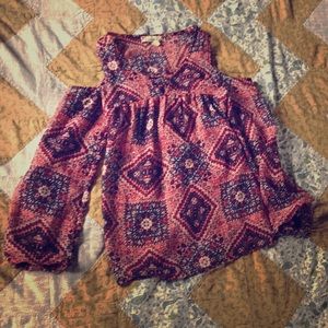 🌻 Girls cold shoulder sheer small top 🌻